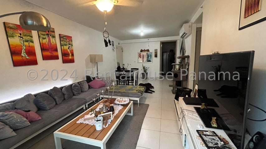 Incredible Apartment in Versalles